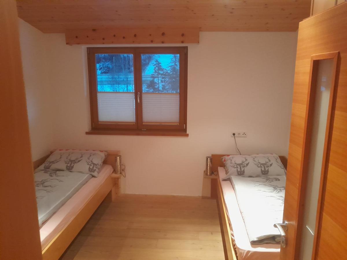 Haus Hotz Apart Talblick Grins المظهر الخارجي الصورة