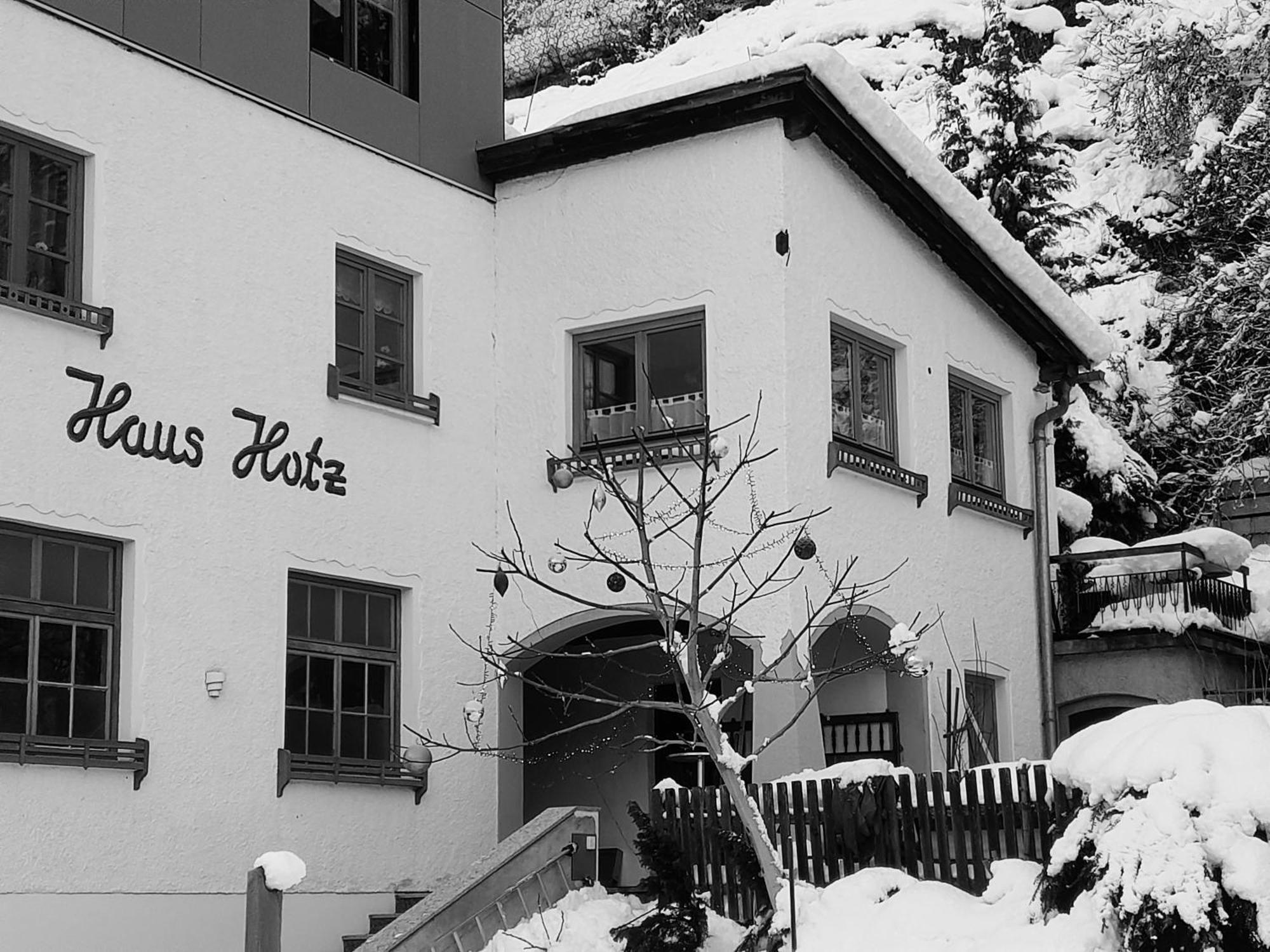 Haus Hotz Apart Talblick Grins المظهر الخارجي الصورة